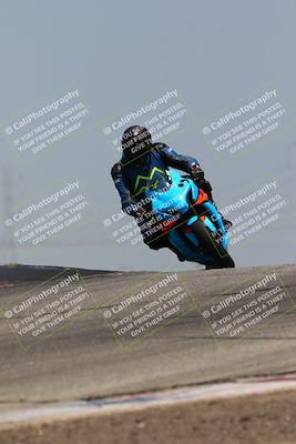media/May-22-2023-Fastrack Riders (Mon) [[ae7626d9d8]]/Level 2/1230pm (Outside Grapevine)/